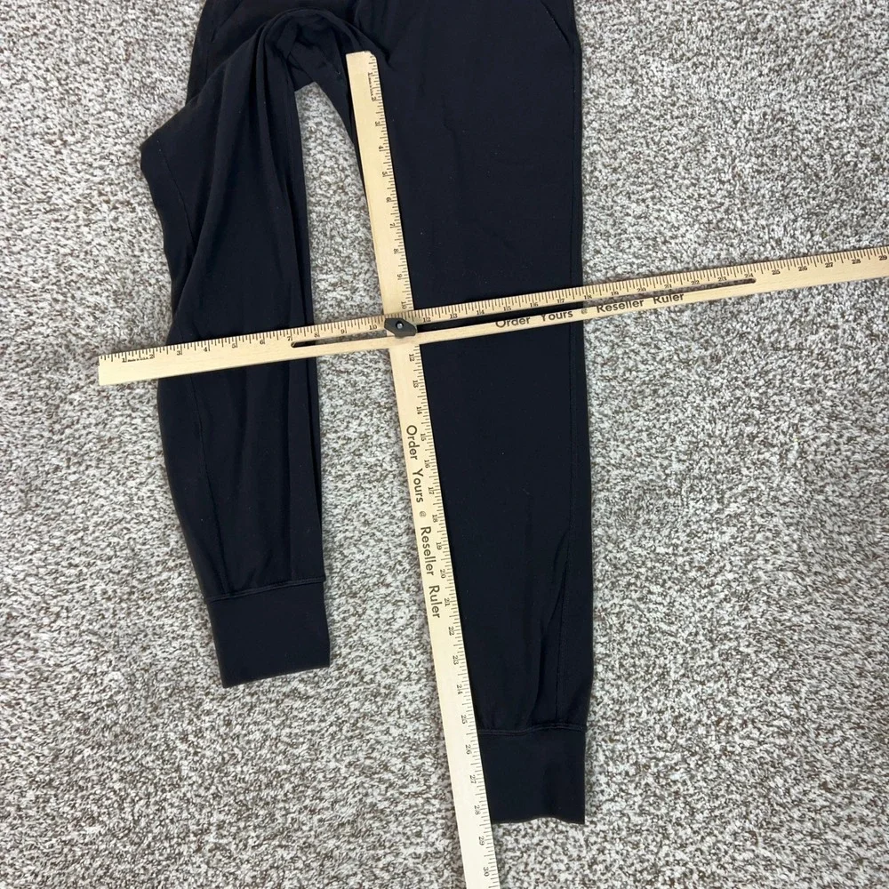 Lululemon Jogger Womens 4 Black Yoga Nulu Align High Rise Pockets Workout Gym